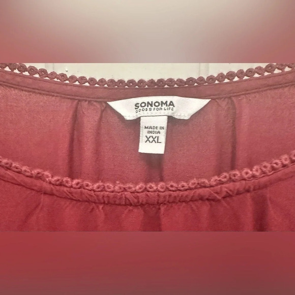 Sonoma Women’s Embroidered Cranberry Blouse Size XXL - Picture 4 of 5
